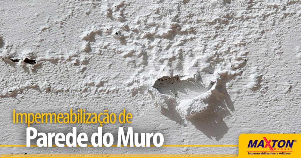 Em caso de necessidade de impermeabilizar um muro quanto a batida de chuva, um produto bem recomendado é o Veda Fácil.